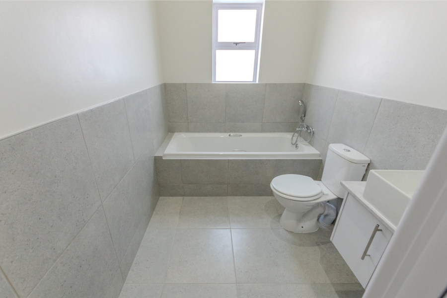 2 Bedroom Property for Sale in Lampiesbaai Western Cape